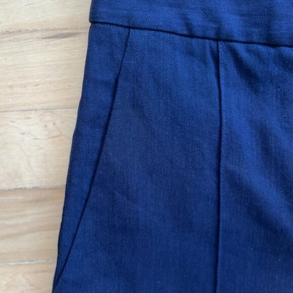 DIANE VON FURSTENBERG navy blue pleat front pants / Size 4 - Picture 4 of 7